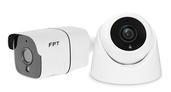 Lắp đặt camera đàm thoại giá siêu rẻ của FPT bảo mật thông tin