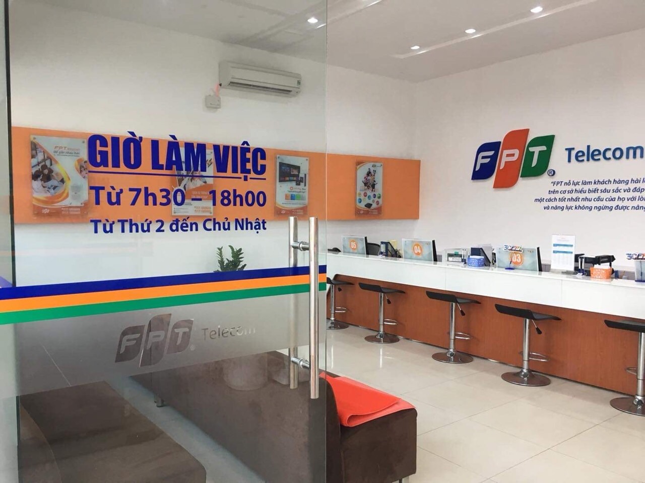 Tổng đài tư vấn lắp mạng FPT Thủ Đức Hồ Chí Minh miễn phí tại nhà Tổng đài tư vấn lắp mạng FPT Thủ Đức Hồ Chí Minh miễn phí tại nhà